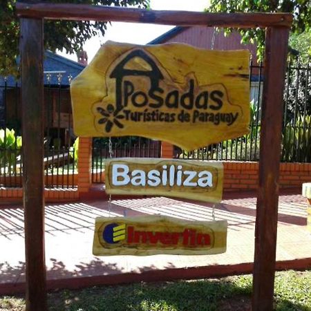 Posada Basiliza, Encarnacion Py Exterior photo
